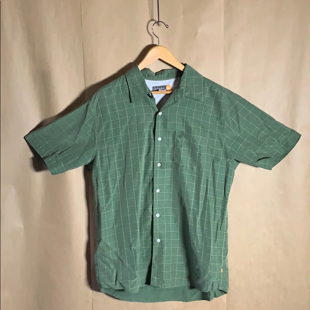 Quicksilver Green button down w/thin yellow plaid